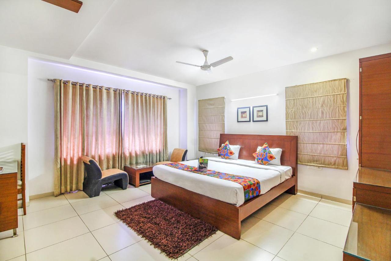 Fabhotel Hill View II Hitech City Hyderabad Exterior foto